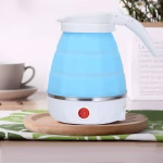 Krushi Vikas Travel Foldable Electric Kettle,Collapsible Electric Kettle Food Grade Silicone Small Electric Kettle Boiling Water, Used in Coffee,Tea,Milk,Dual Voltage（600ml,110-220V) (Multi Colour)