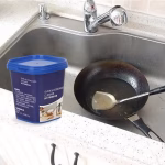 Krushi Vikas Oven and Cookware Cleaner Power Pot Bottom Black Scale Decontamination Household Stainless Steel [500 Gr]