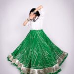 Lehariya Lehenga Skirt 8 Meter Flair Navratri - Green