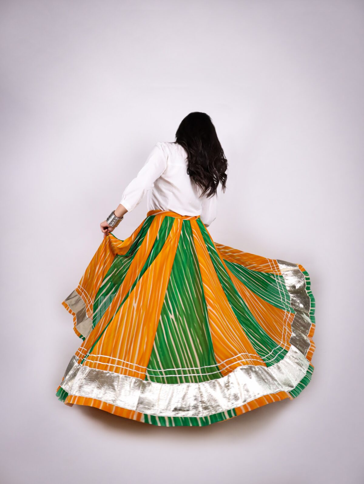 Lehariya Lehenga Skirt 8 Meter Flair Navratri - Orange & Green - Image 2