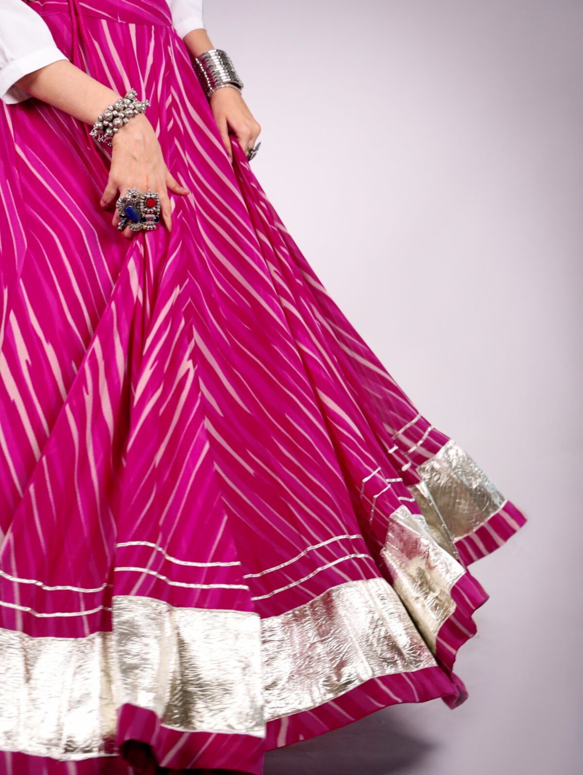 Lehariya Lehenga Skirt 8 Meter Flair Navratri - Pink - Image 3